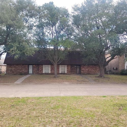 3106 Oakmont Dr, Orange, TX, 77630 | Card Image