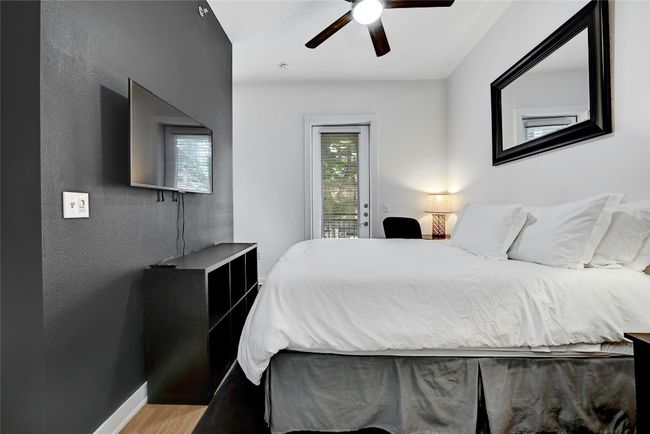 UNIT-2043 - 1900 Barton Springs Rd, Condo with 1 bedrooms, 1 bathrooms and 1 parking in Austin TX | Image 15