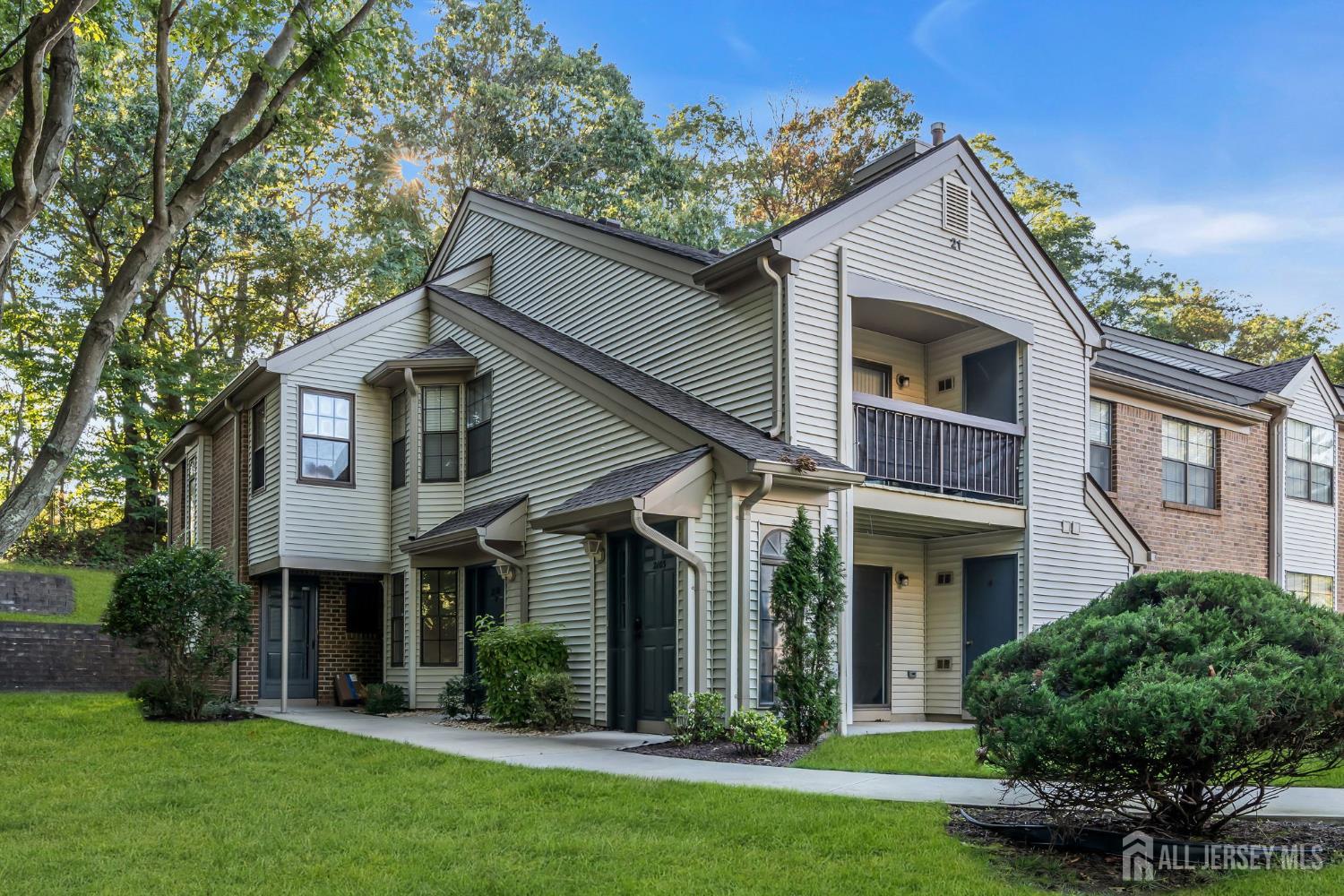 Residential Lease in Parlin 5