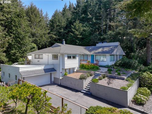 2 Highway 101, PortOrford, OR, 97465 | Card Image