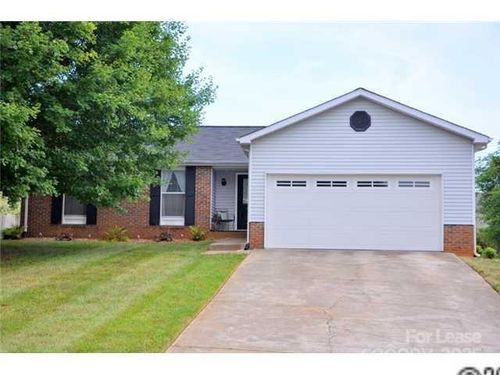11411 Misty Valley Ct, Charlotte, NC, 28226-3750 | Card Image