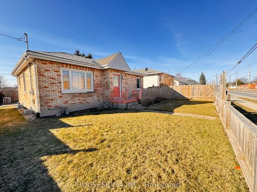 1227 Trafalgar St, London, ON, N5Z1H6 | Card Image