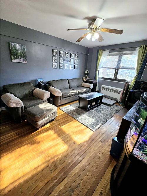 210-80 155th Ave, Howard Beach, NY, 11414-1766 | Card Image