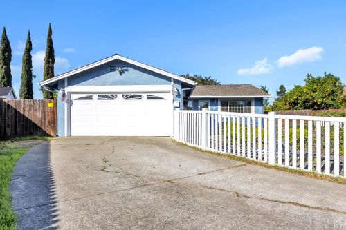 412 Pepper Ct, Vacaville, CA, 95687-3324 | Card Image