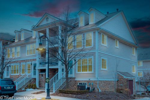 1072 Faulkner, Troy, MI, 48083-5459 | Card Image