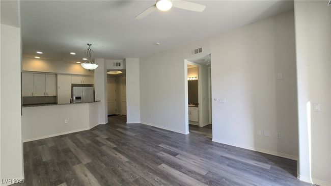 117 - 38 E Serene Ave, Condo with 2 bedrooms, 2 bathrooms and null parking in Las Vegas NV | Image 12