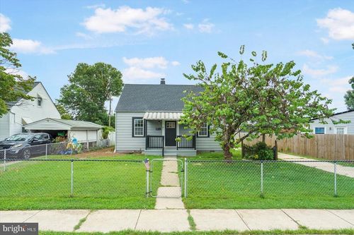 16 Avenal Rd, BALTIMORE, MD, 21221-7003 | Card Image