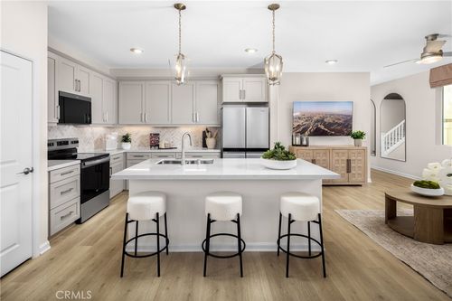 8423 Tamarisk Ln, Chino, CA, 91708 | Card Image