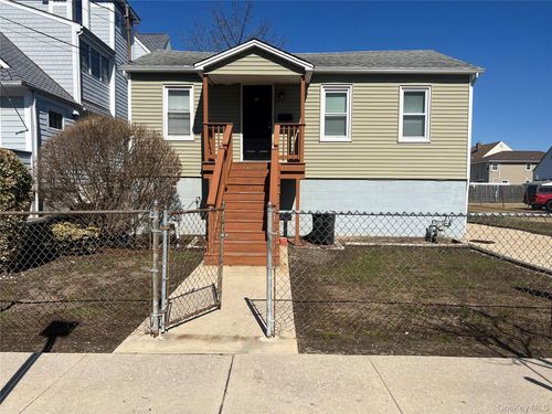 36 Casino Street, Hempstead, NY, 11520 | Card Image
