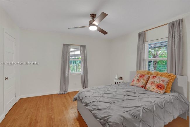 2462 Sw 22 Nd Ter, House other with 3 bedrooms, 2 bathrooms and null parking in Miami FL | Image 20