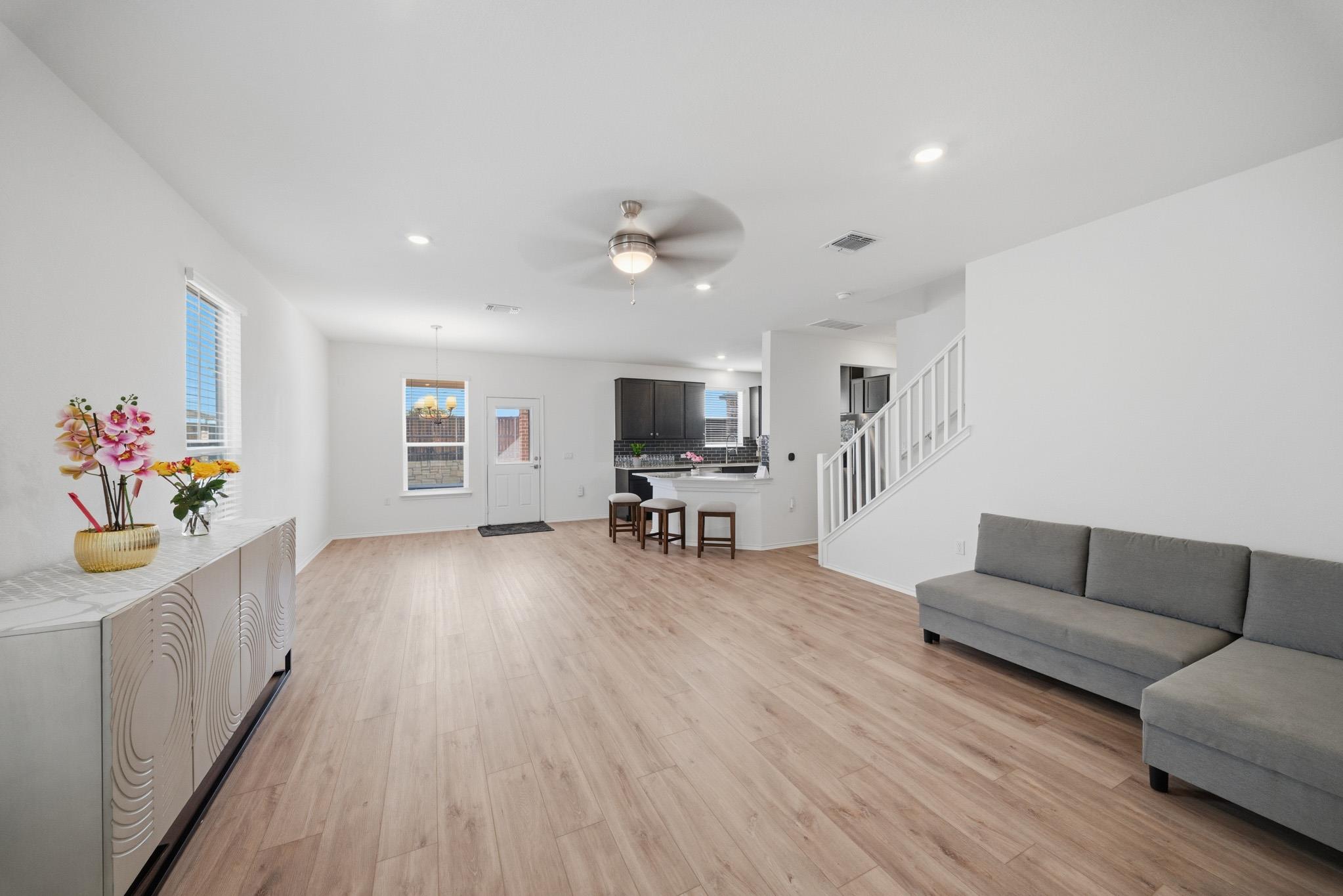 Residential in Manor 4