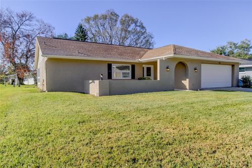 7926 Foxwood Dr, NEW PORT RICHEY, FL, 34653-2114 | Card Image