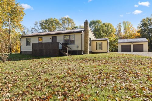 5735 Blazing Star Rd, Monrovia, IN, 46157-9179 | Card Image