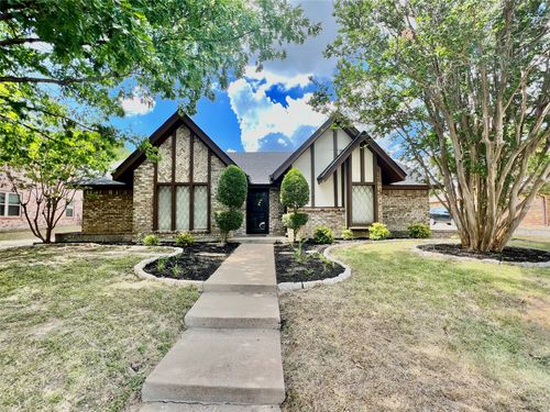 7812 Woodharbor Dr, Fort Worth, TX, 76179-3046 | Card Image