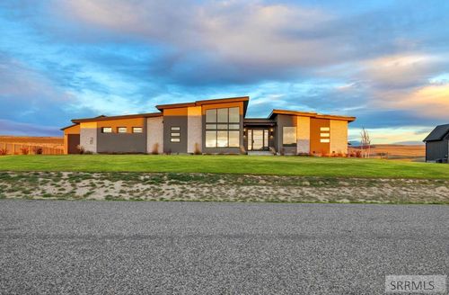 7699 S Packbridge Ln, Idaho Falls, ID, 83406-1291 | Card Image