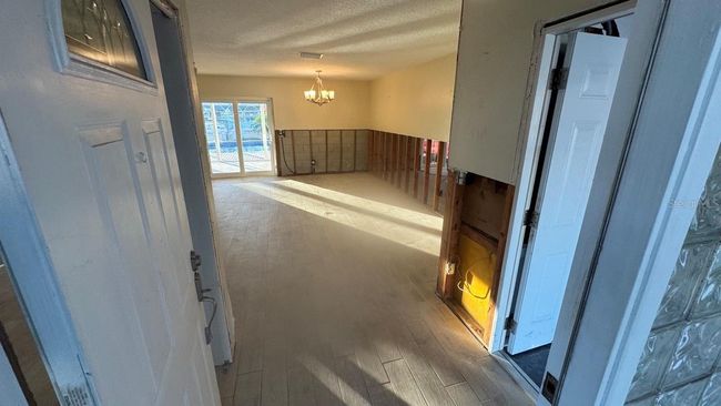entering | Image 5