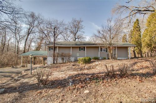 16867 Old Highway 67, Jerseyville, IL, 62052-7000 | Card Image