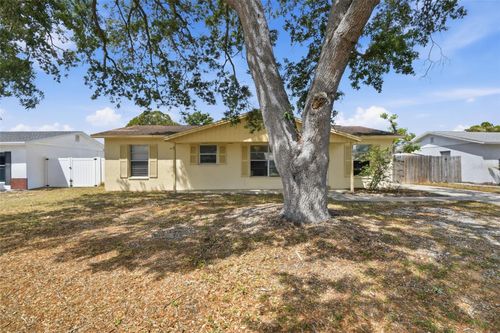 2706 40th Street W, BRADENTON, FL, 34205 | Card Image