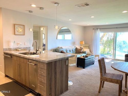 733 Reef Cir, Port Hueneme, CA, 93041-3527 | Card Image