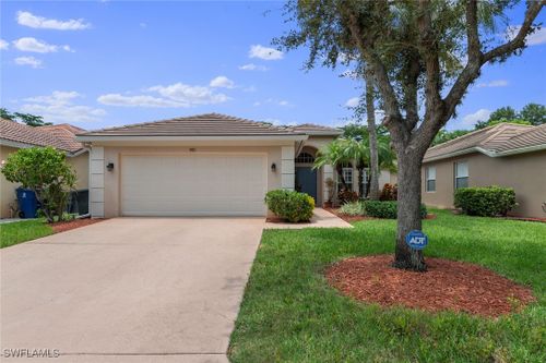 9811 Colonial Walk S, ESTERO, FL, 33928 | Card Image