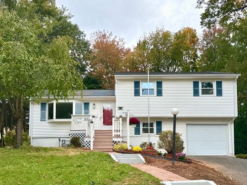 15 Ahern Dr, South Windsor, CT, 06074-2307 | Card Image