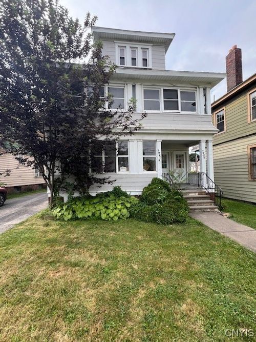 1927 James St, Syracuse, NY, 13206-3205 | Card Image