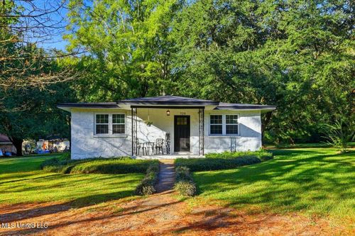 729 N Church St, Florence, MS, 39073-8265 | Card Image