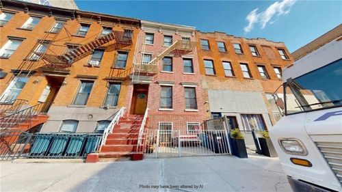 744 Driggs Ave, Brooklyn, NY, 11211-5318 | Card Image