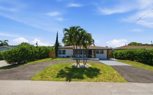 4841 Ne 5th Ter, Fort Lauderdale, FL, 33334-2326 | Card Image
