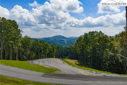 25 Poplar Forest Drive, Boone, NC, 28607 | Card Image