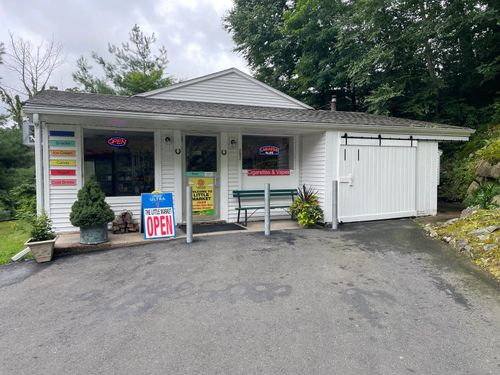 292 Canton Rd, Burlington, CT, 06013-1554 | Card Image