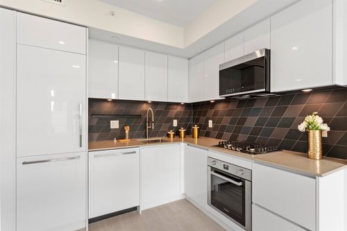 306-3264 Vanness Ave, Vancouver, BC, V5R0L5 | Card Image