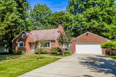 1215 Easton Street Ne, House other with 3 bedrooms, 1 bathrooms and null parking in Canton OH | Image 1