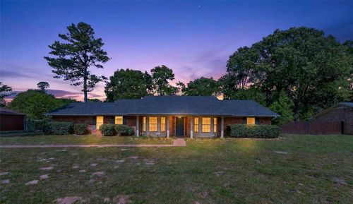 15515 Nell Lynn Ln, Tyler, TX, 75707-5841 | Card Image