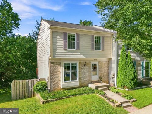 13118 Pickering Dr, GERMANTOWN, MD, 20874-3817 | Card Image