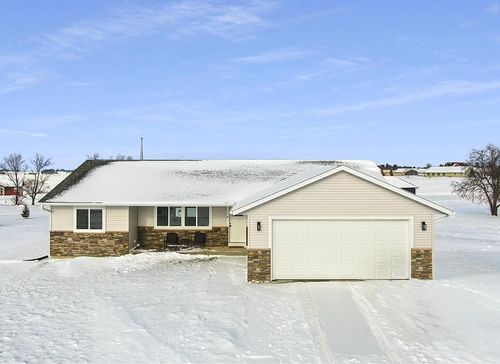 128 Sunflower St, Westby, WI, 54667-8001 | Card Image