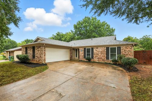 1919 Buckeye Dr, Flower Mound, TX, 75028-1254 | Card Image