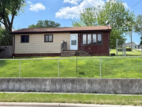 450 2nd St Nw, Fort Dodge, IA, 50501 | Card Image