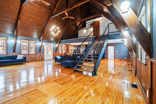 26 Charbonneau St, House other with 3 bedrooms, 2 bathrooms and 8 parking in Braeside ON | Image 6