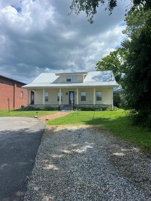 17 Town Square Rd, Morganton, GA, 30560-3724 | Card Image