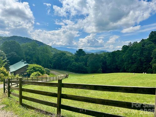 35 Flying Hawk Way, Clyde, NC, 28721 | Card Image