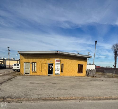 2519 Melody Ln, Newport, AR, 72112-2427 | Card Image