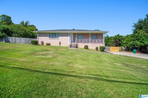 2532 5th St Ne, Center Point, AL, 35215-2702 | Card Image