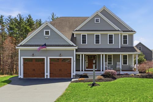 3 Mcintosh Ln, Littleton, MA, 01460-1339 | Card Image