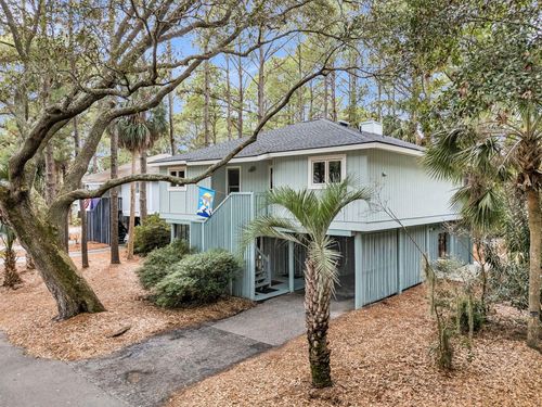 38 Twin Oaks Ln, Isle of Palms, SC, 29451-2726 | Card Image