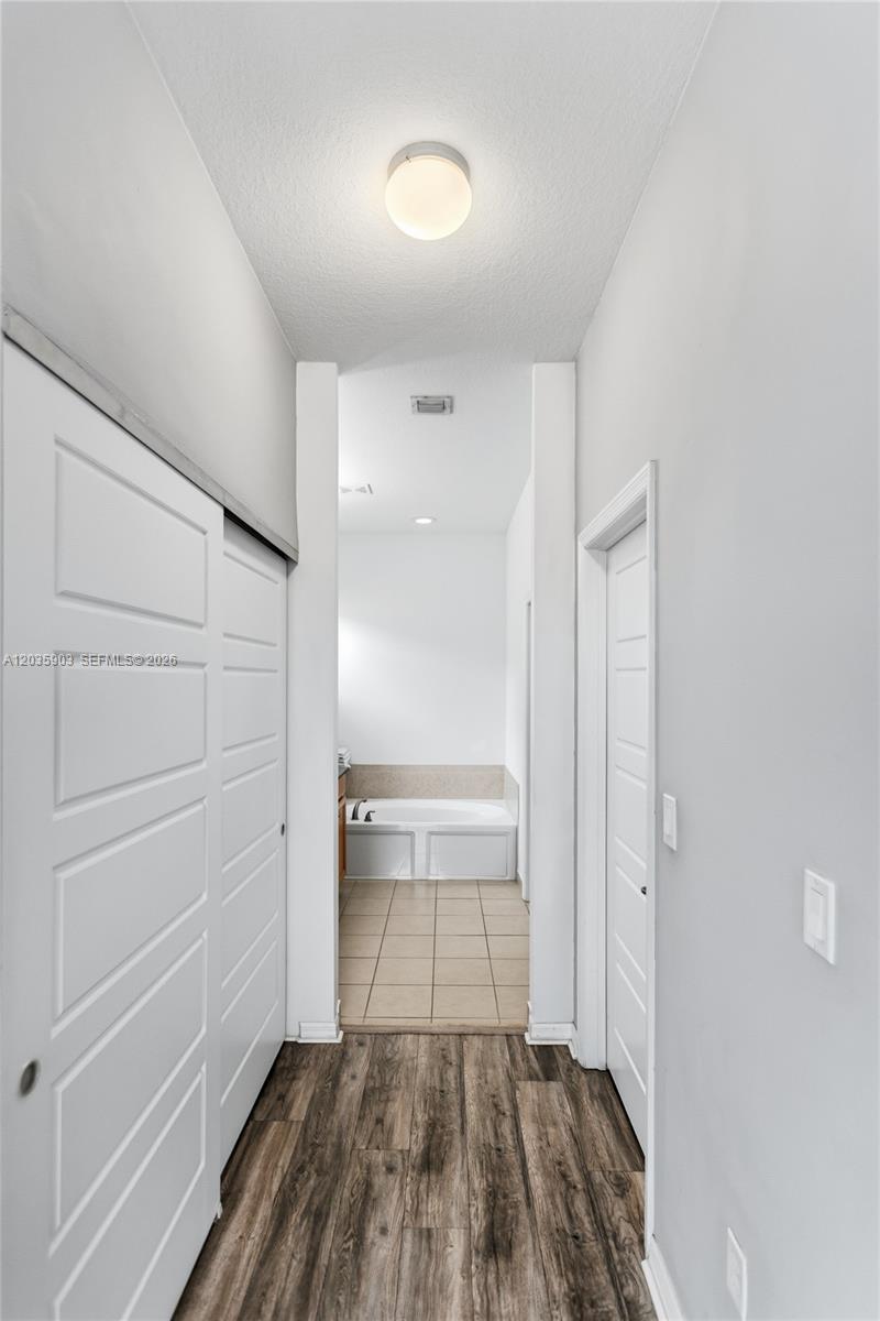 Residential Lease in Miami 2