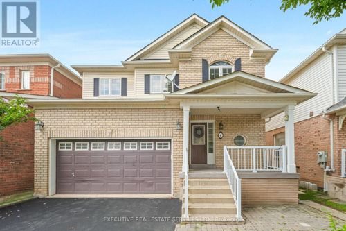 8 Spencer Dr, Brampton, ON, L7A2A4 | Card Image