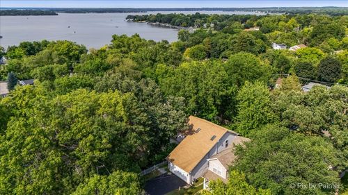 17 Hillcrest Ave, Fox Lake, IL, 60020-1814 | Card Image
