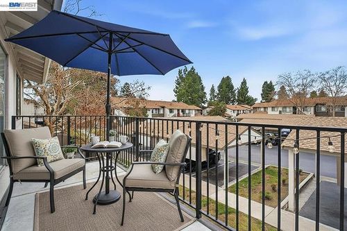 165 Aurora Plz, Union City, CA, 94587-3759 | Card Image