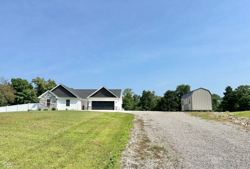 3152 W Liberty Church Rd, Kingman, IN, 47952-8316 | Card Image